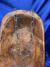 Load image into Gallery viewer, Paperclip Chain Necklace
